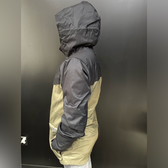 Men’s Oakley winter coat - Picture 3 of 7